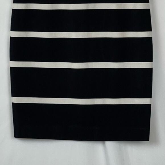 Banana Republic Black Cream Striped Career OfficeCore Pencil Skirt NWT Size 2P - Picture 3 of 11